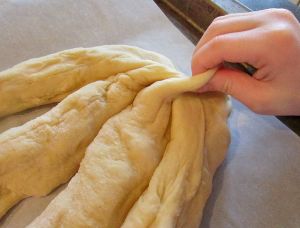 Pinch the ends together to start.